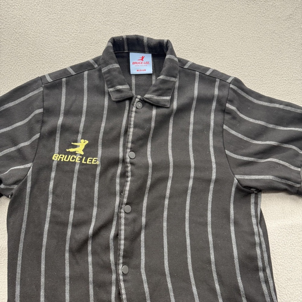 Bruce Lee Shirt Mens Medium Black Striped Short Sleeve Embroidered Shoe Palace - Picture 8 of 9